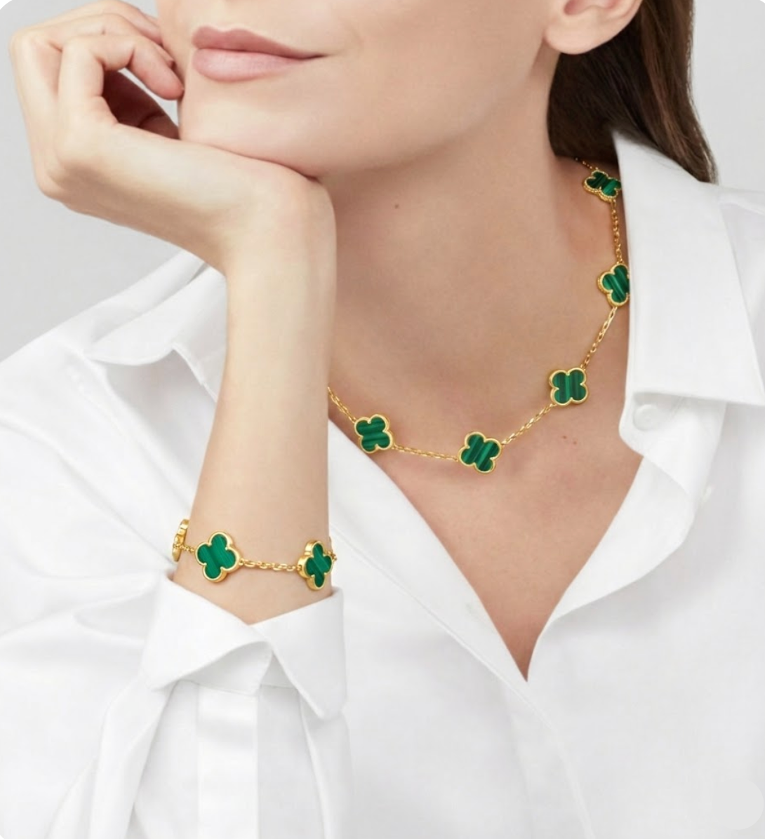 Collier Vintage trèfles Vert