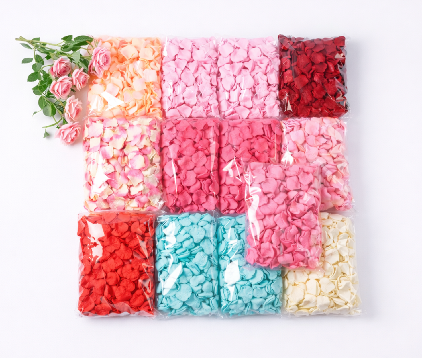 Pétales de roses en soie décoration